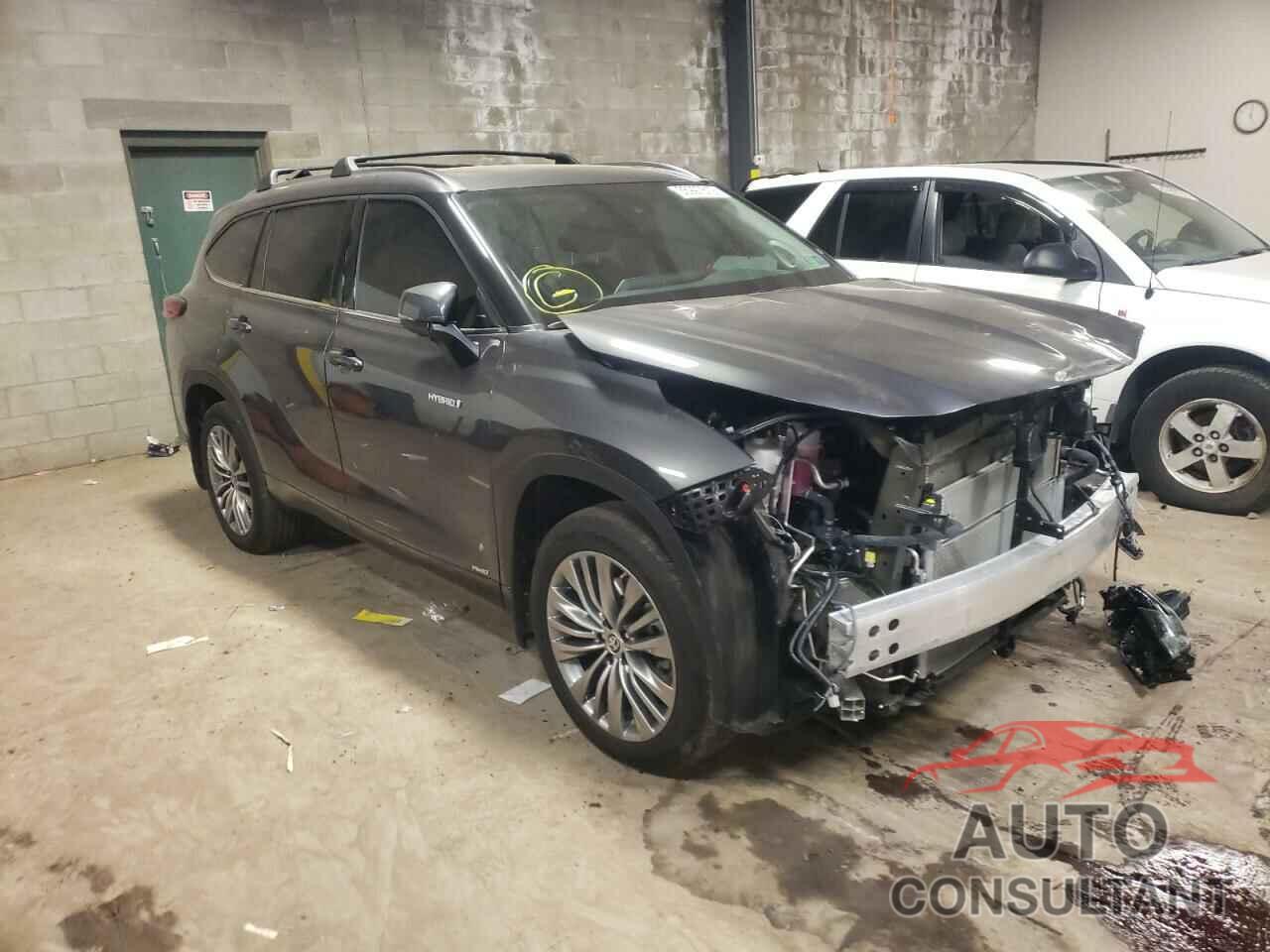 TOYOTA HIGHLANDER 2021 - 5TDEBRCH5MS056072