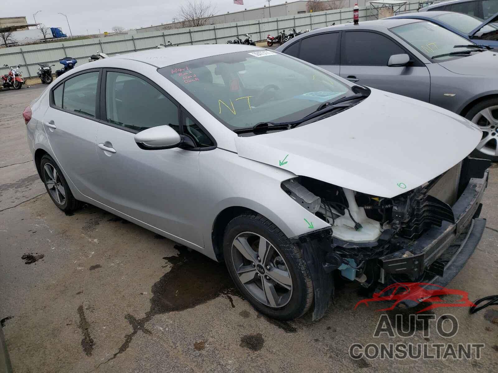 KIA FORTE 2018 - 3KPFL4A79JE222176