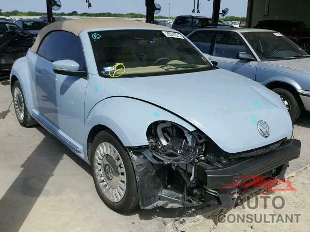 VOLKSWAGEN BEETLE 2015 - 3VW517AT3FM811525