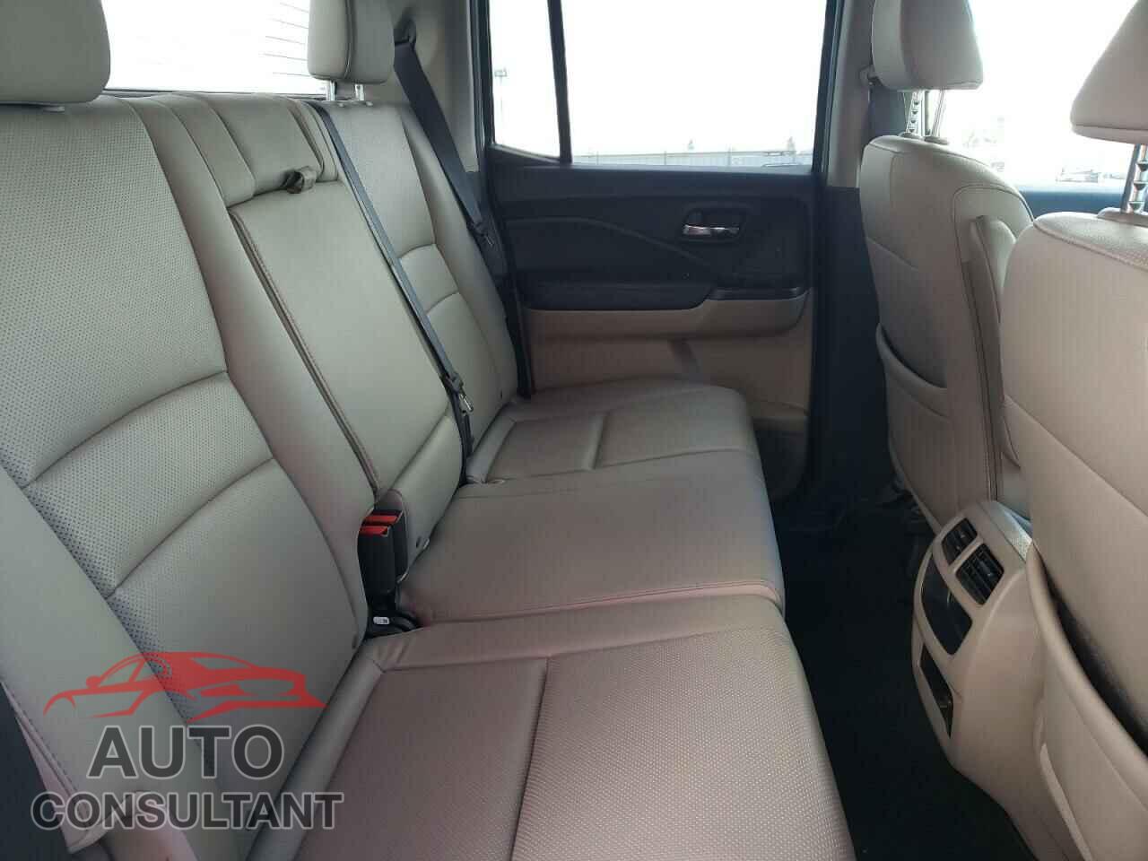 HONDA RIDGELINE 2018 - 5FPYK3F69JB014385