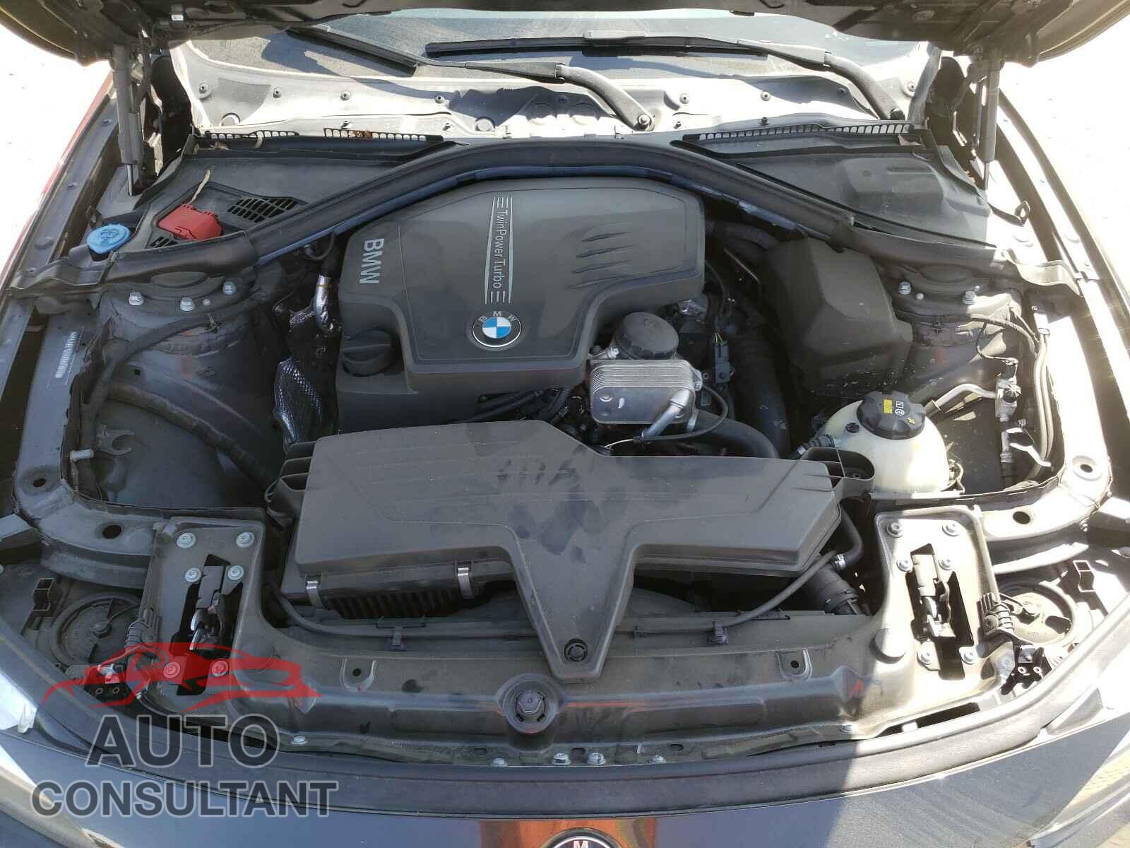 BMW 3 SERIES 2016 - WBA8E1G58GNU11913