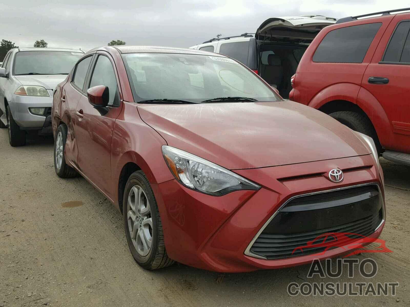 TOYOTA YARIS 2017 - 3MYDLBYV3HY163653