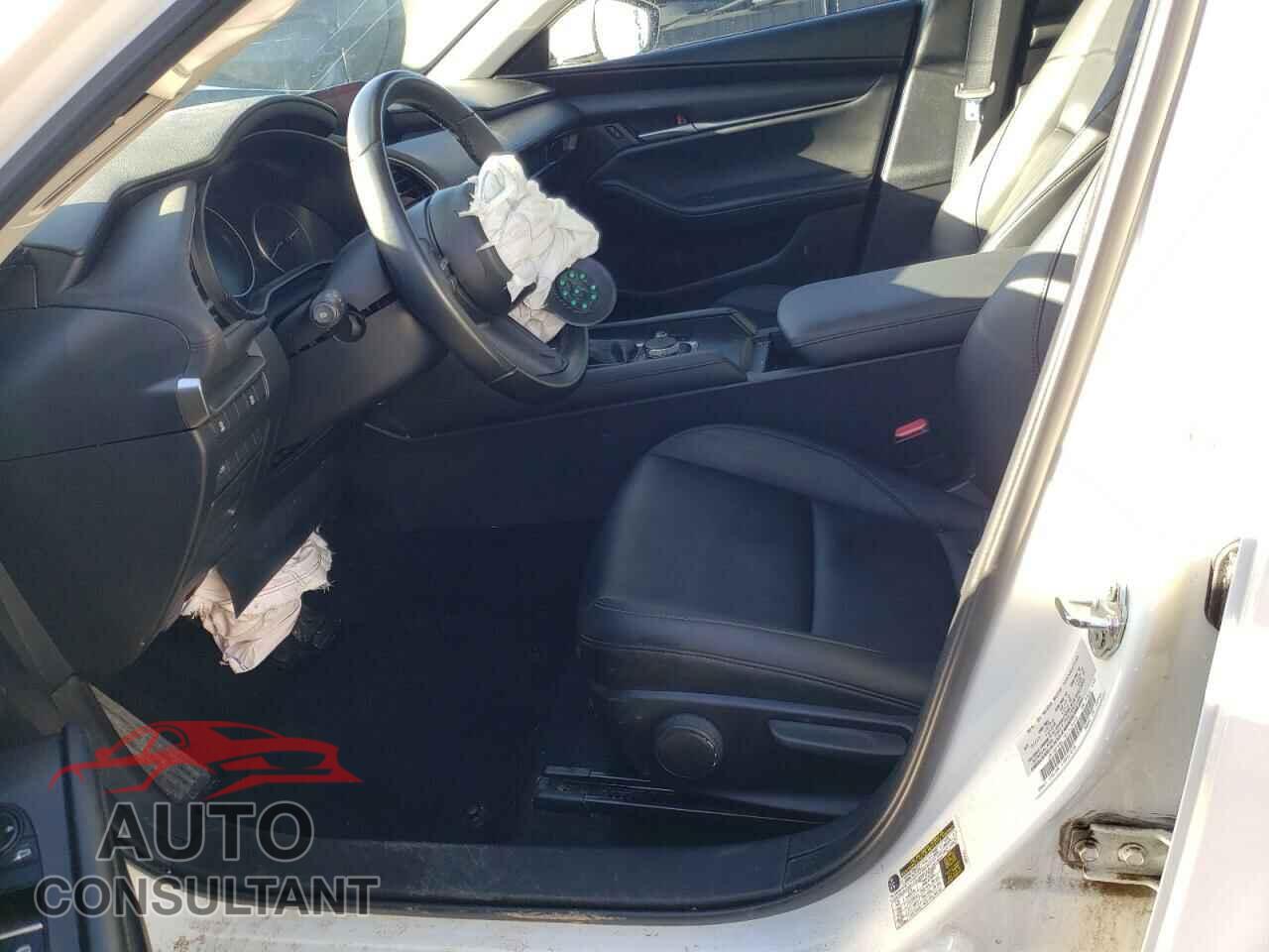 MAZDA 3 2021 - JM1BPABL7M1343616