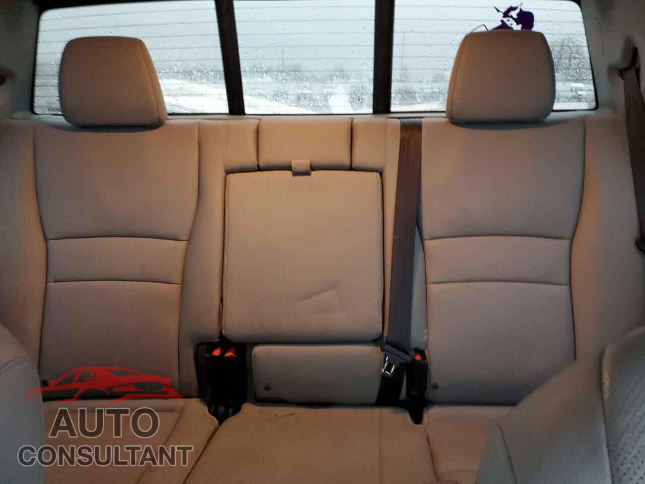 HONDA RIDGELINE 2018 - 5FPYK3F77JB013373