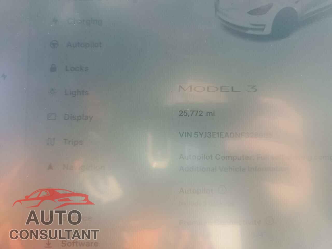 TESLA MODEL 3 2022 - 5YJ3E1EA0NF328985
