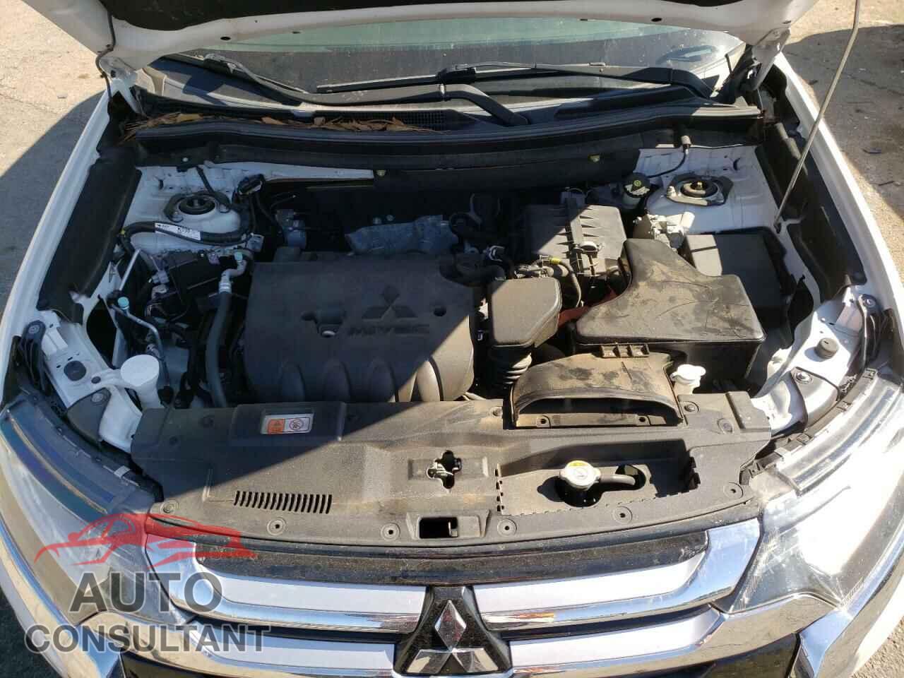 MITSUBISHI OUTLANDER 2017 - JA4AZ2A33HZ039424