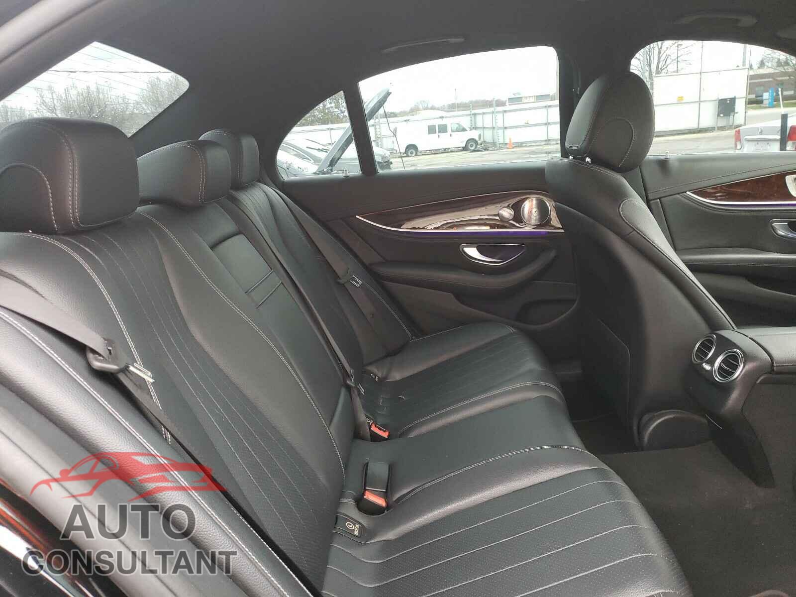 MERCEDES-BENZ E CLASS 2017 - WDDZF4KB4HA126305