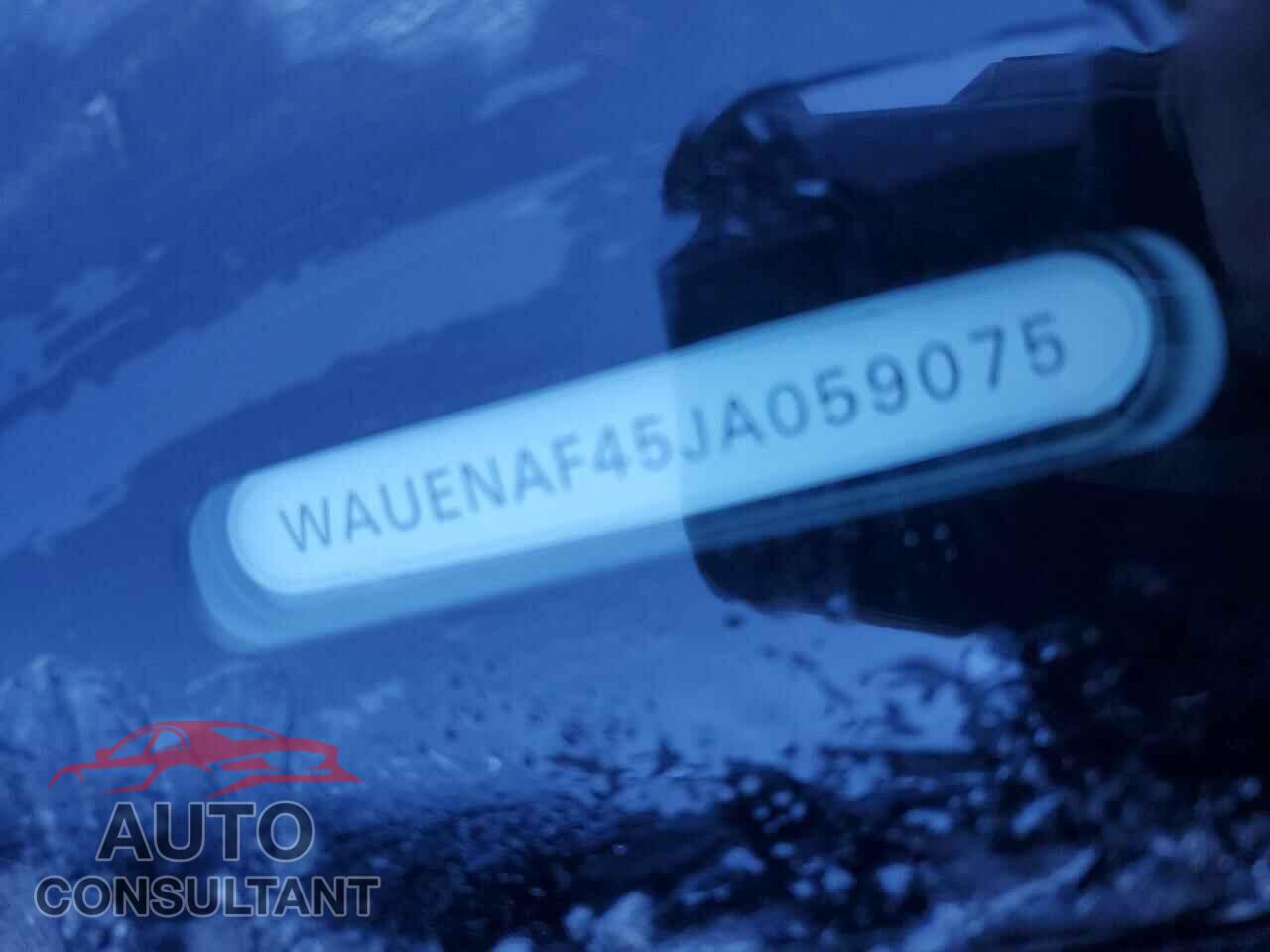 AUDI A4 2018 - WAUENAF45JA059075