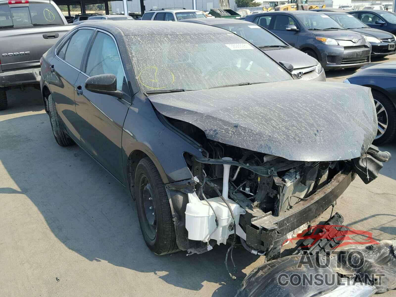 TOYOTA CAMRY 2016 - 4T1BF1FK2GU210491