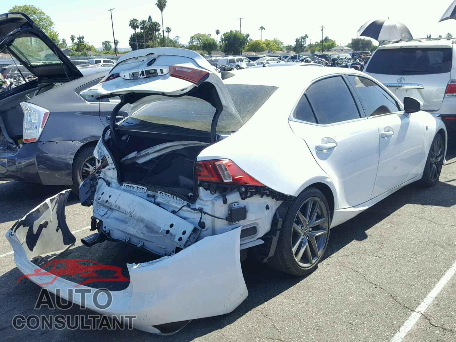 LEXUS IS 2016 - JTHBA1D29G5033100