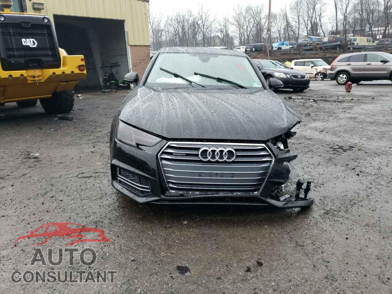 AUDI A4 2018 - WAUDNAF48JN017780