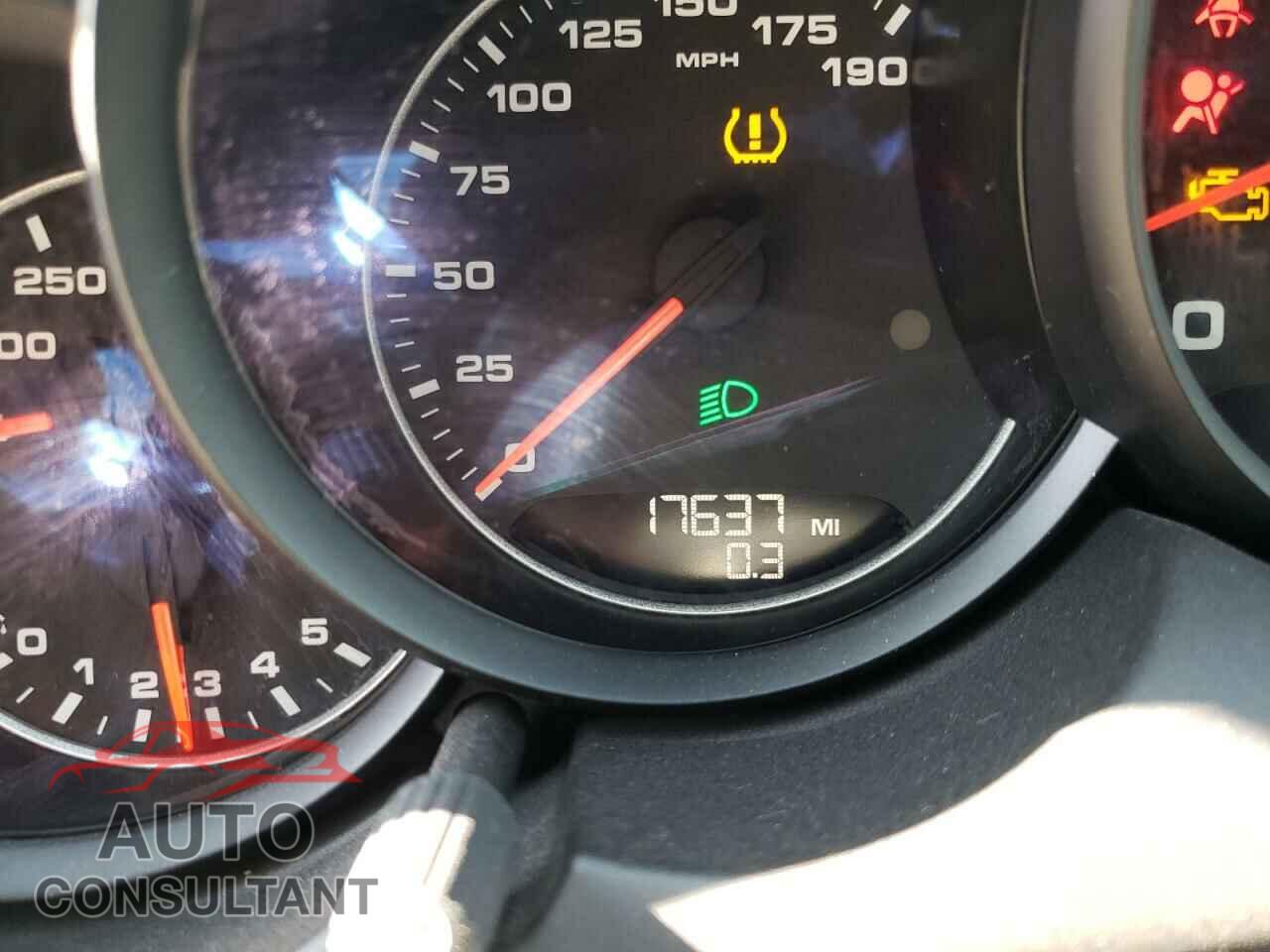 PORSCHE CAYENNE 2016 - WP1AC2A27GLA88107