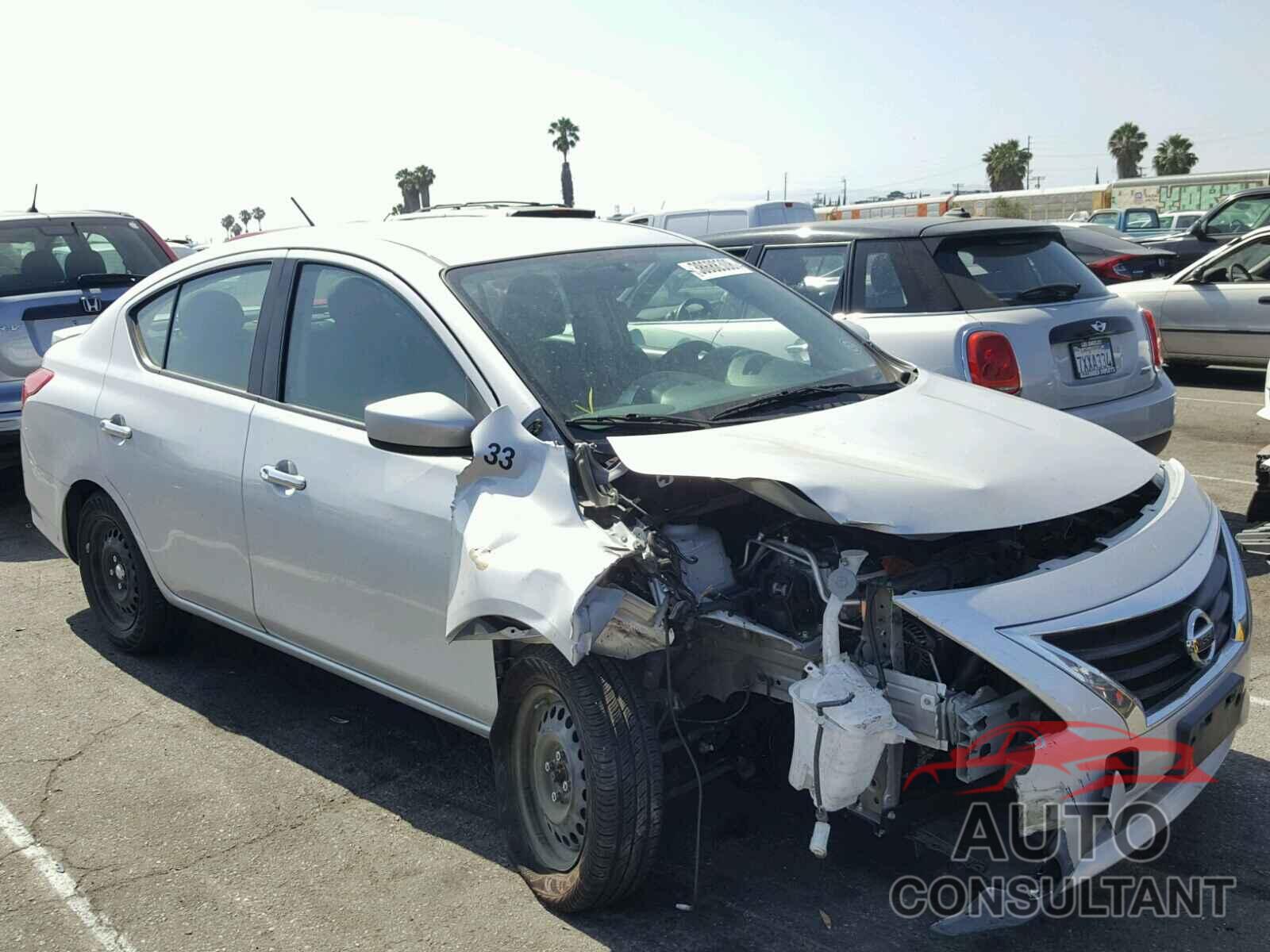 NISSAN VERSA 2016 - 3N1CN7AP8GL841843