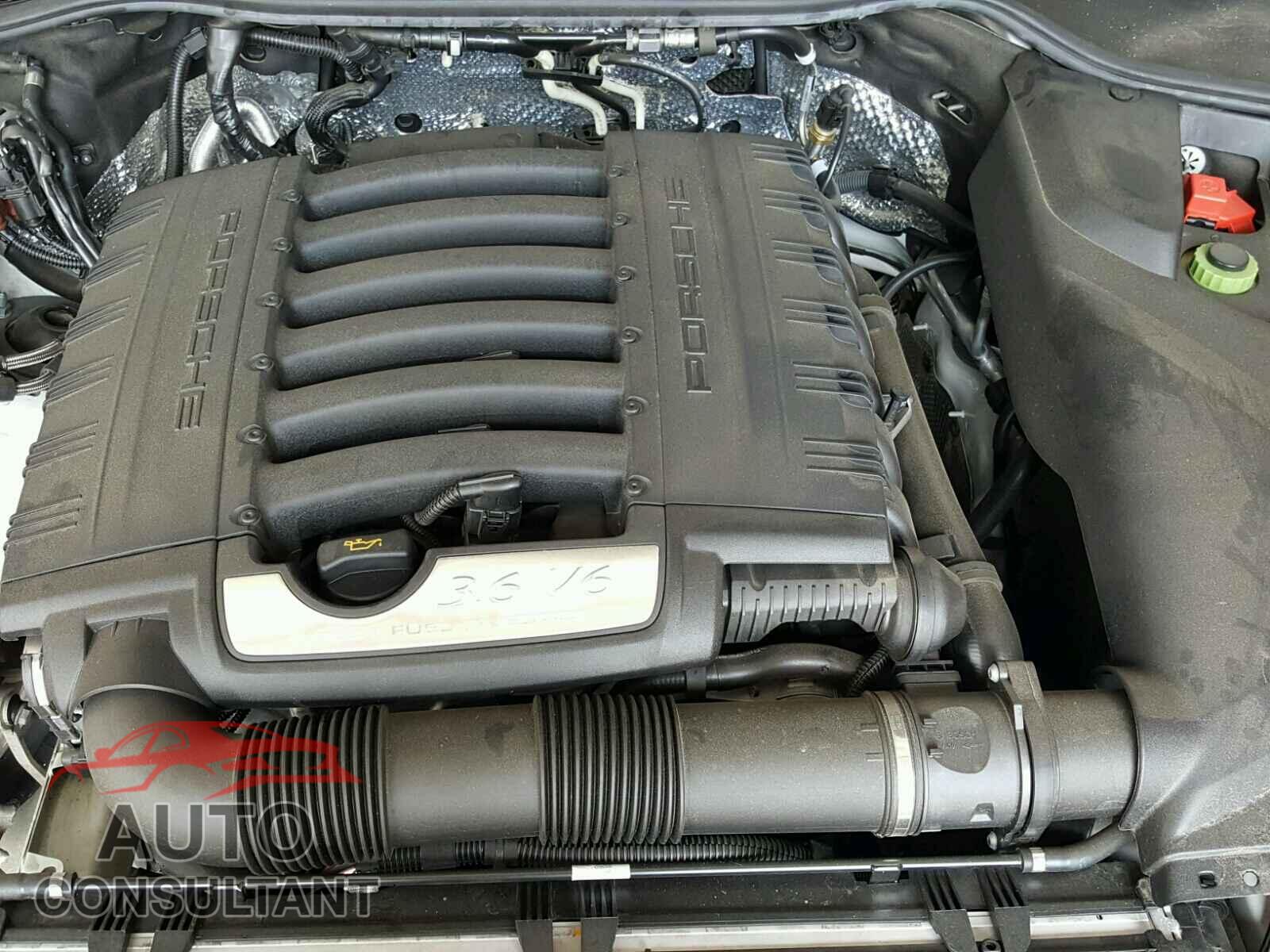 PORSCHE CAYENNE 2016 - WP1AA2A26GKA12373
