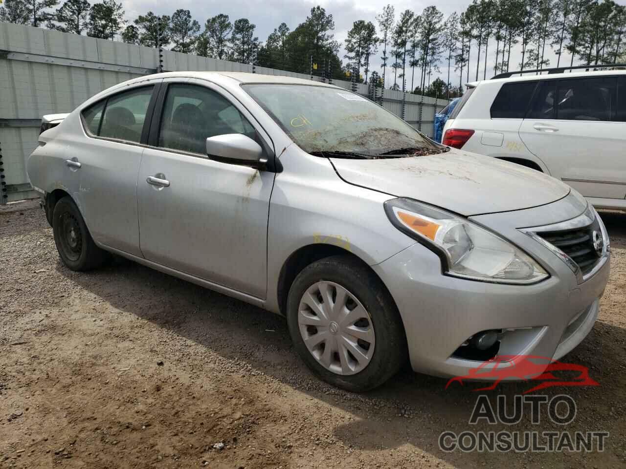 NISSAN VERSA 2019 - 3N1CN7AP6KL823611