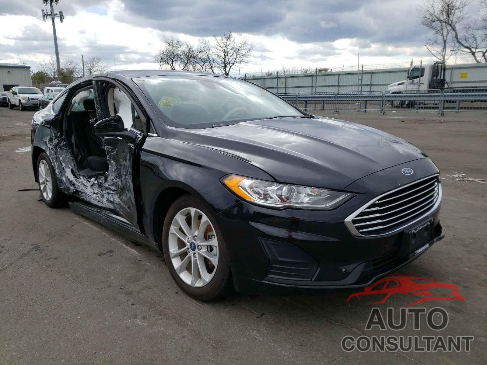FORD FUSION 2020 - 3FA6P0LU5LR158512