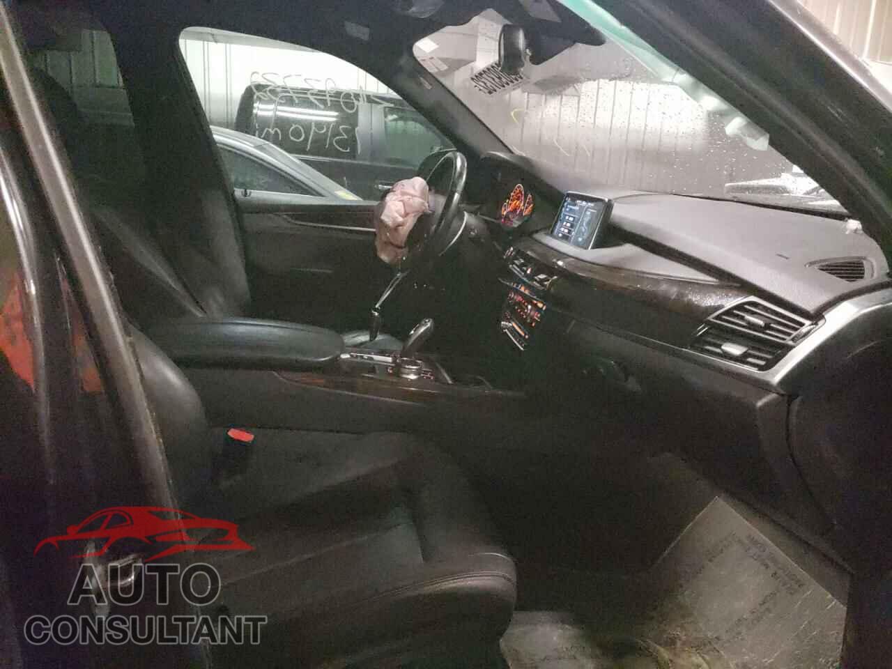 BMW X5 2017 - 5UXKR0C38H0X77332