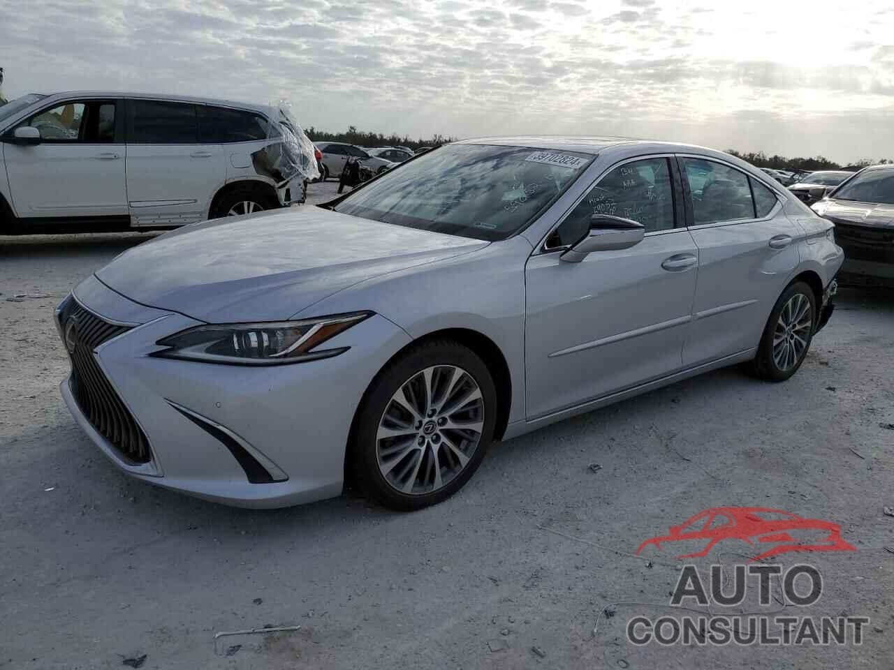 LEXUS ES350 2019 - 58ABZ1B12KU022432