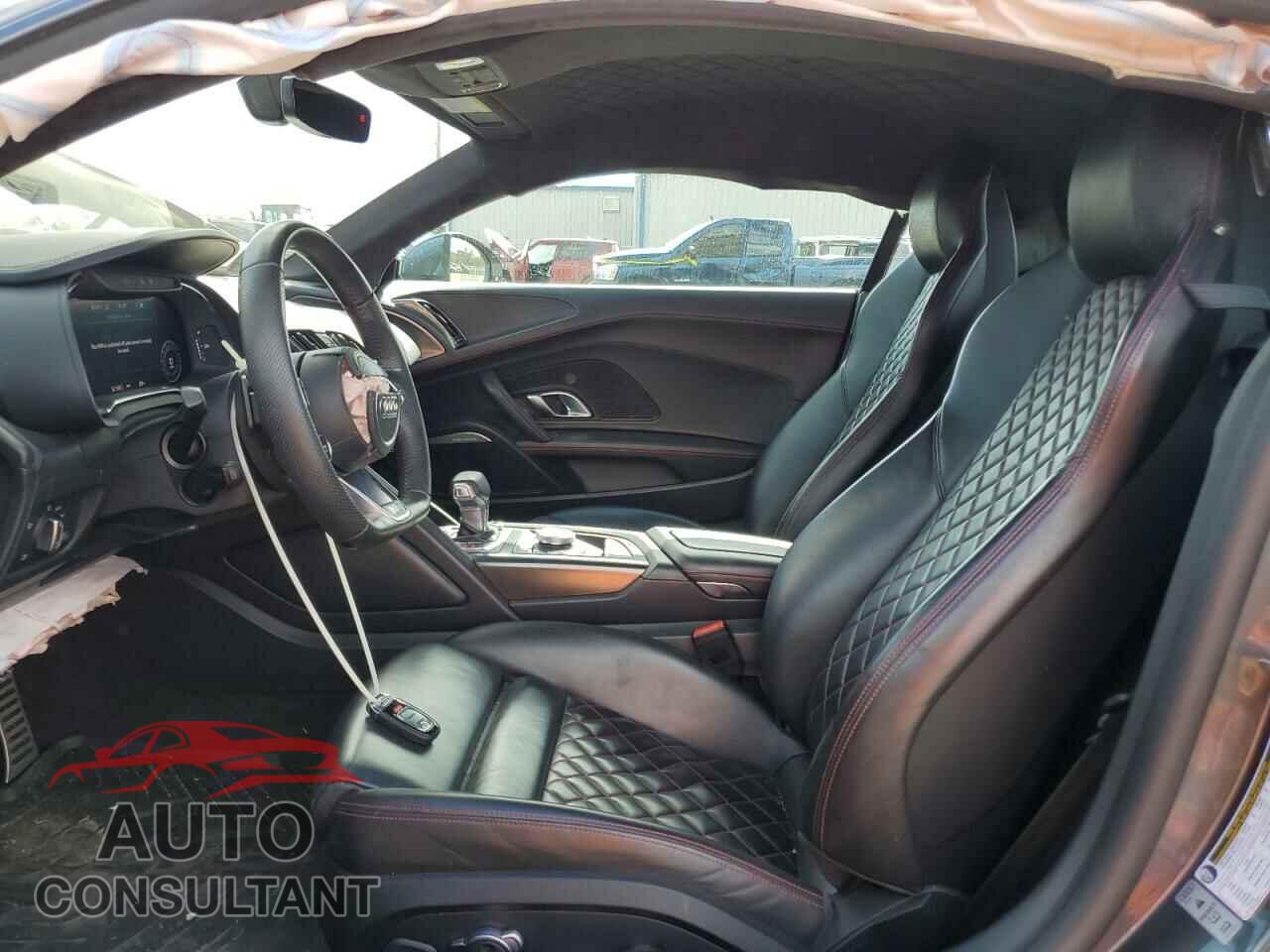 AUDI R8 2017 - WUAEAAFX8H7903063