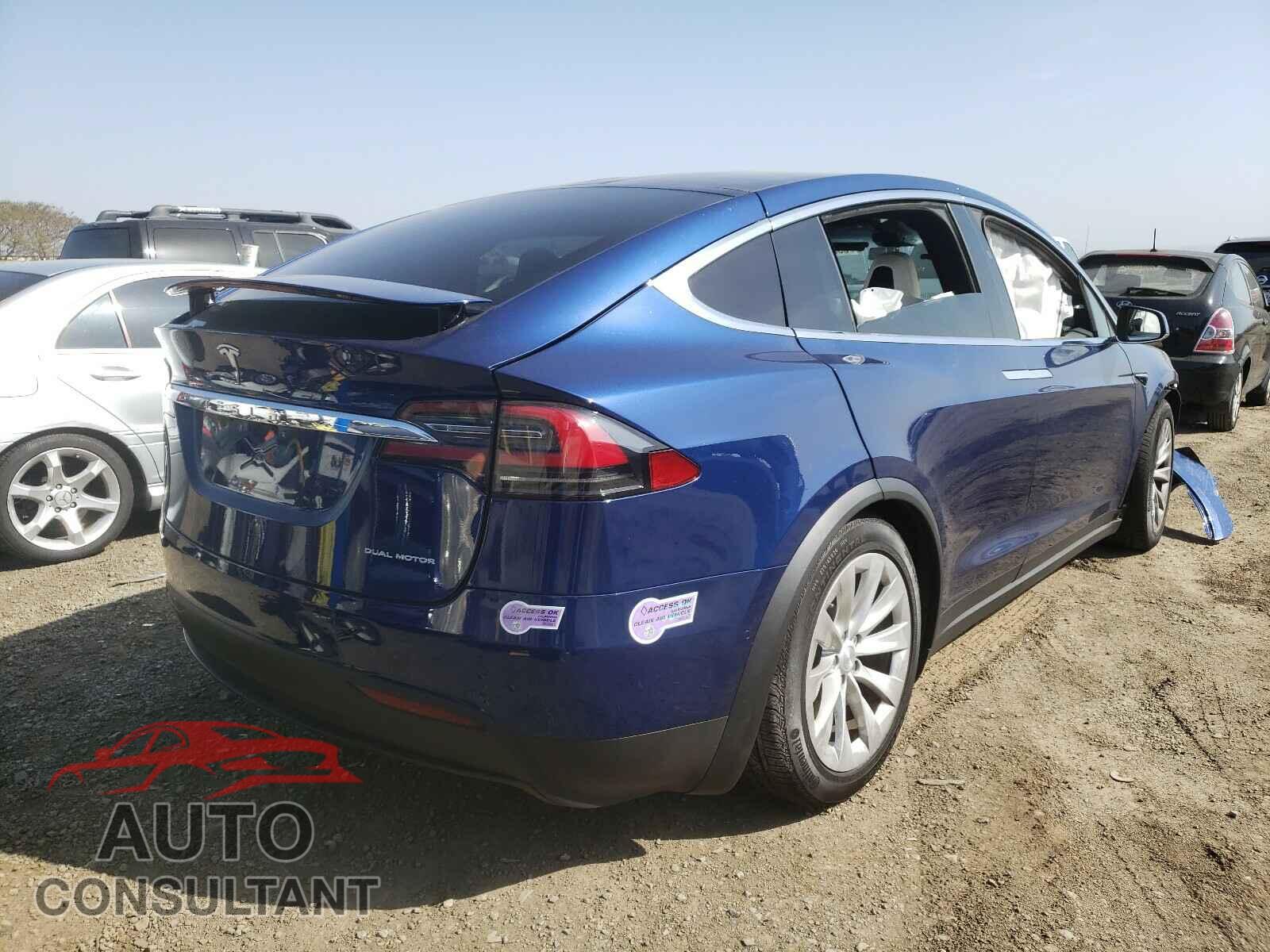 TESLA MODEL X 2019 - 5YJXCBE27KF187933