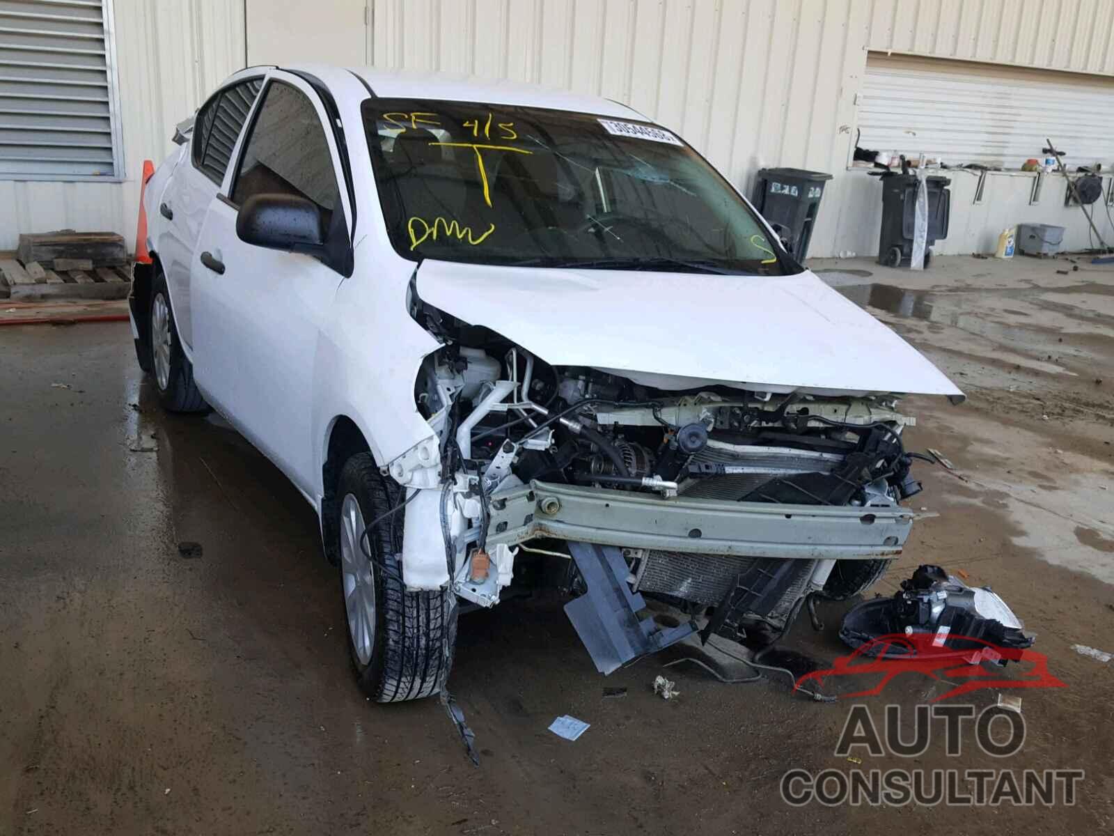 NISSAN VERSA 2015 - 3N1CN7AP9FL831479