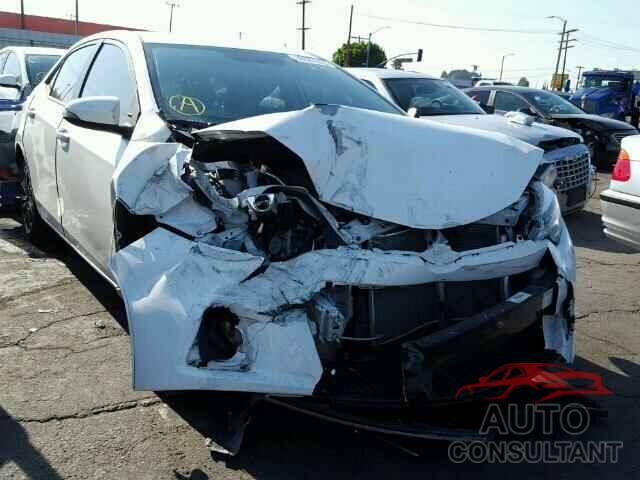 TOYOTA COROLLA 2015 - 5YFBURHE4FP195259