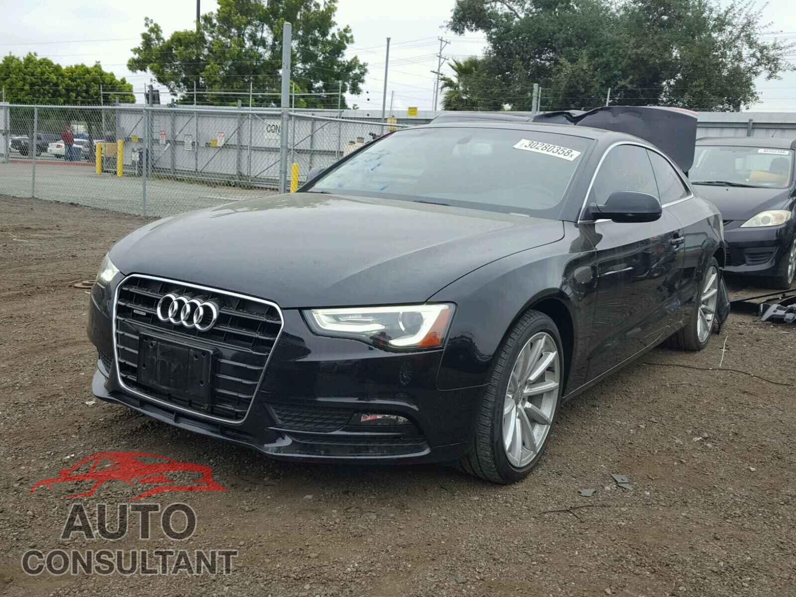 AUDI A5 2015 - WAUCFAFR4FA010506