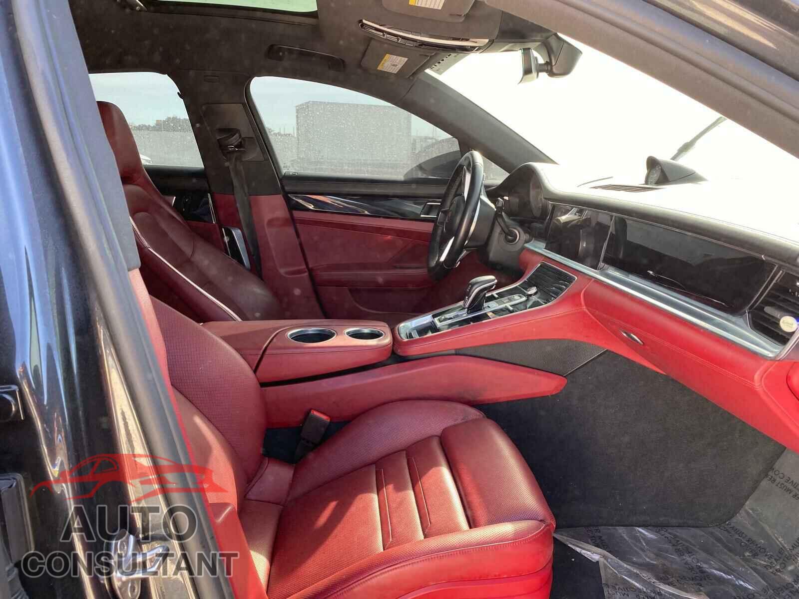 PORSCHE PANAMERA 2017 - WP0AB2A72HL122665