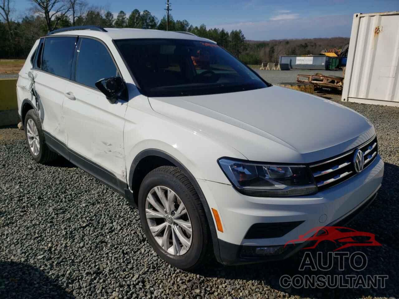 VOLKSWAGEN TIGUAN 2018 - 3VV1B7AX8JM028938