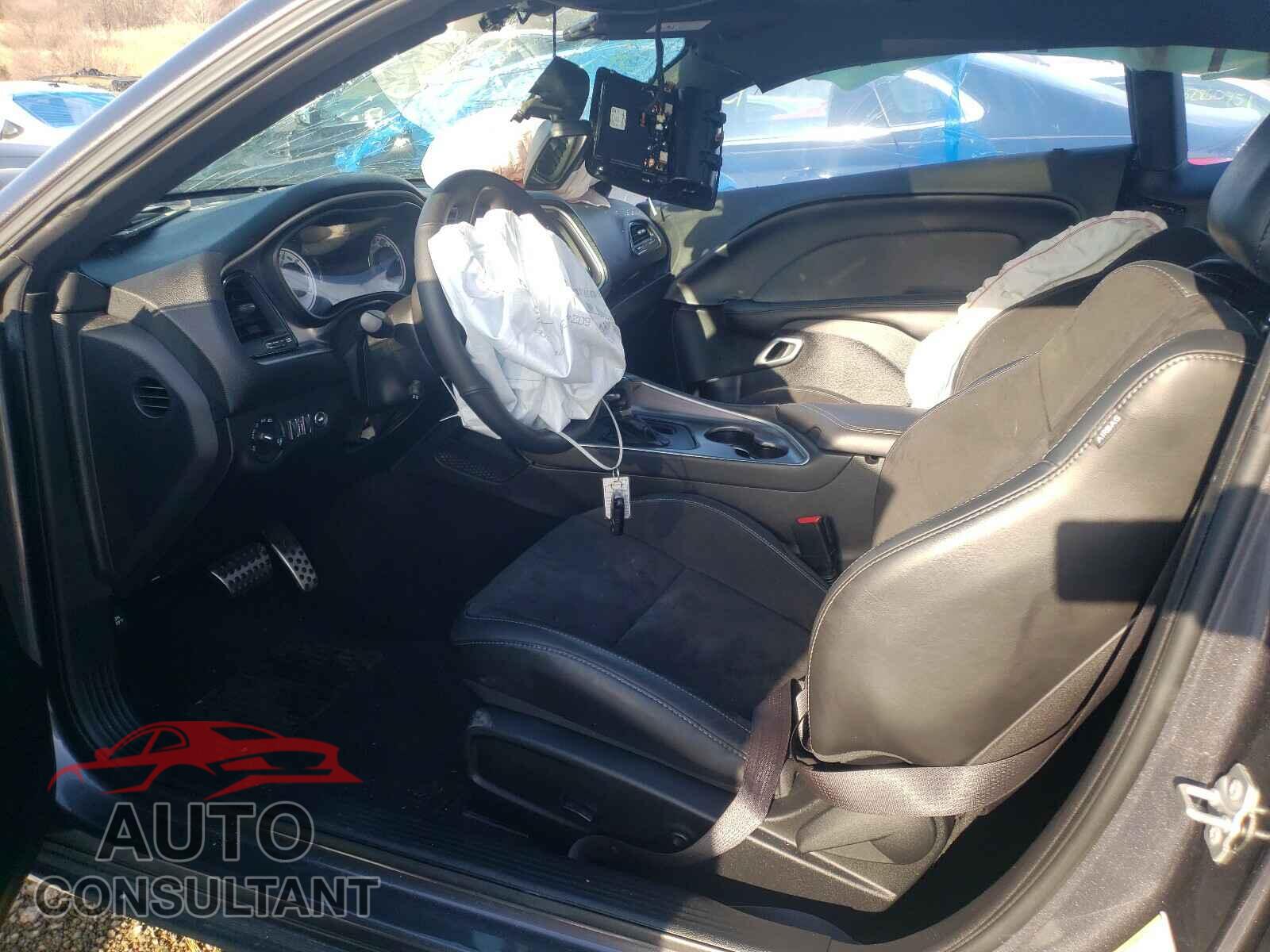 DODGE CHALLENGER 2019 - 2C3CDZBT8KH611216