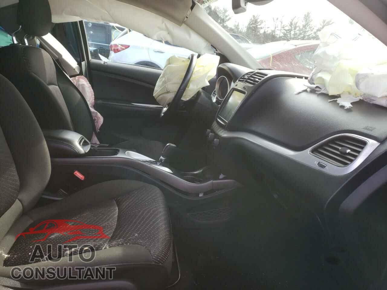 DODGE JOURNEY 2019 - 3C4PDCBB0KT833581