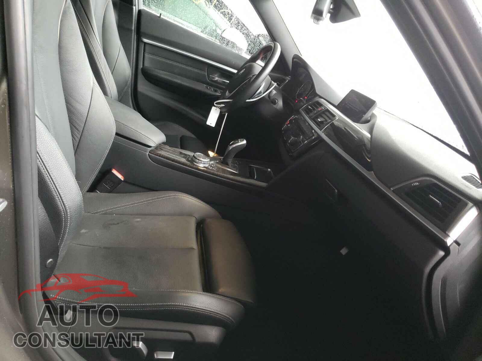 BMW 3 SERIES 2016 - WBA8E9G56GNU29051