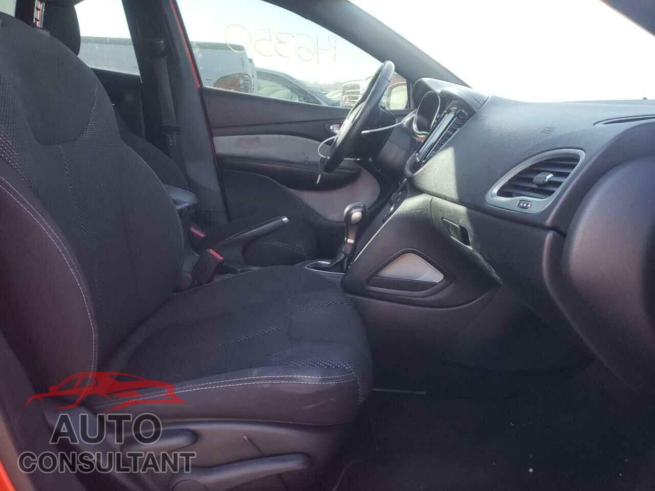 DODGE DART 2016 - 1C3CDFBB5GD644250