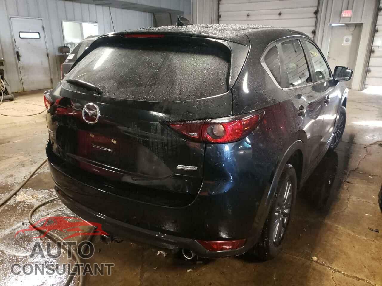 MAZDA CX-5 2017 - YV4102RK6M1880641