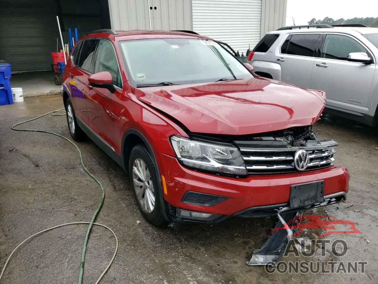 VOLKSWAGEN TIGUAN 2018 - 3VV2B7AX3JM031671