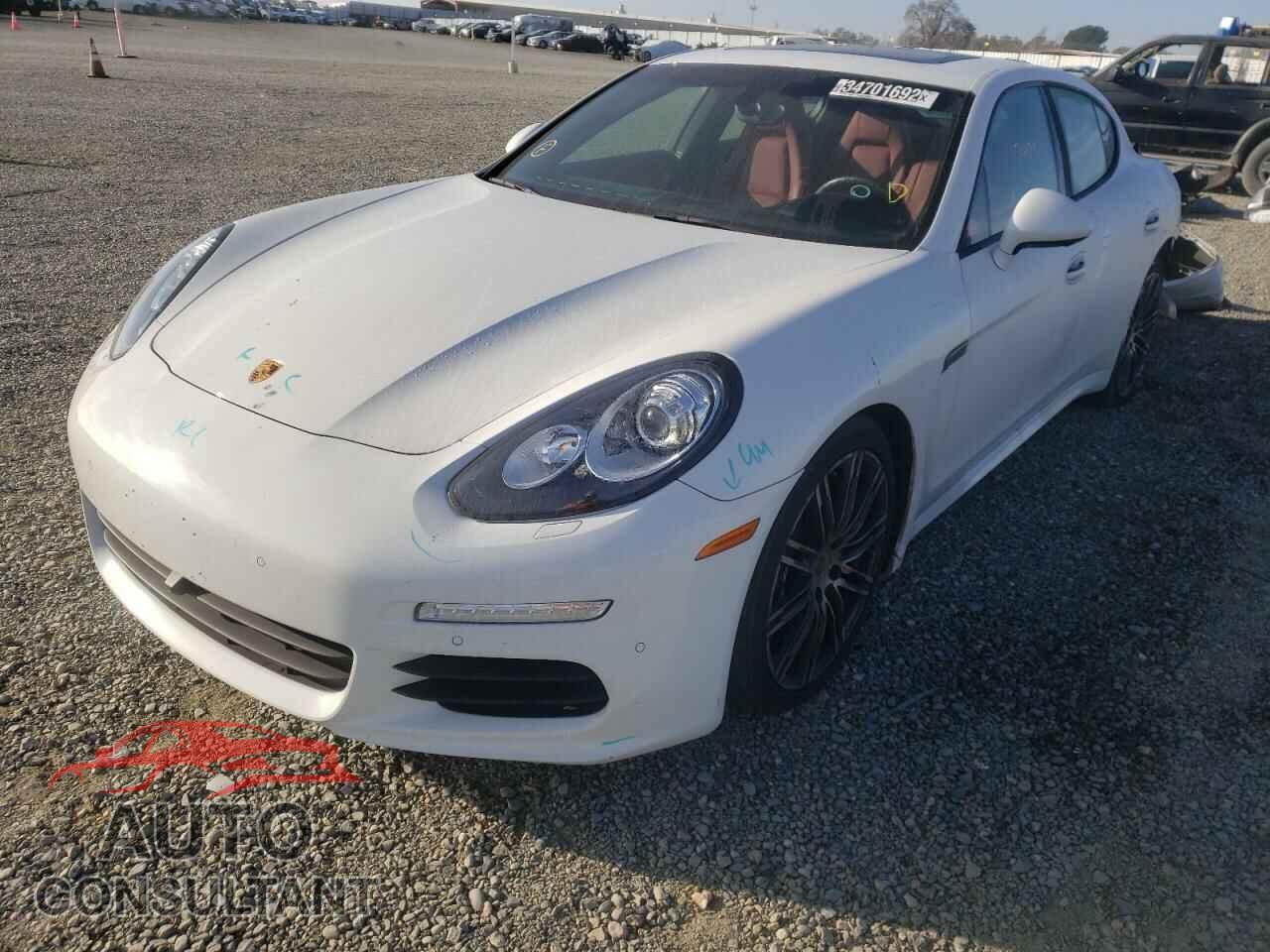 PORSCHE PANAMERA 2016 - WP0AA2A77GL005147