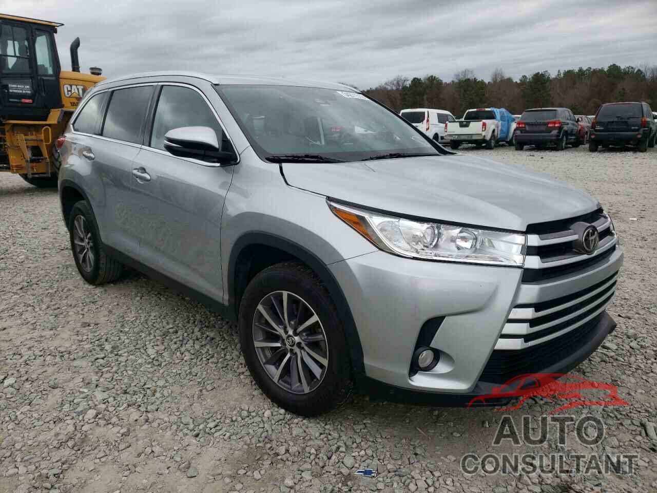 TOYOTA HIGHLANDER 2019 - 5TDKZRFHXKS571558