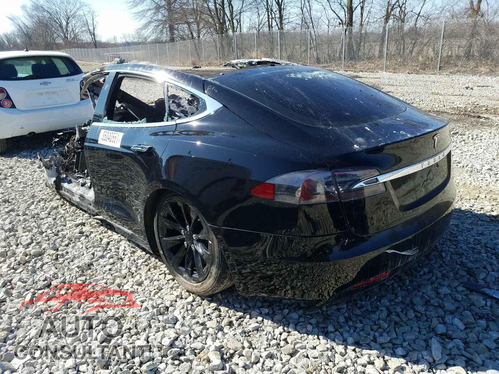 TESLA MODEL S 2019 - 5YJSA1E2XKF337429