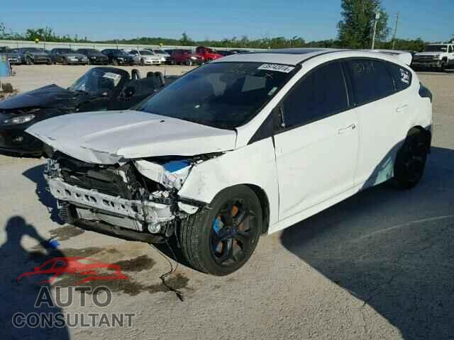 FORD FOCUS 2016 - 1FADP3L92GL288952
