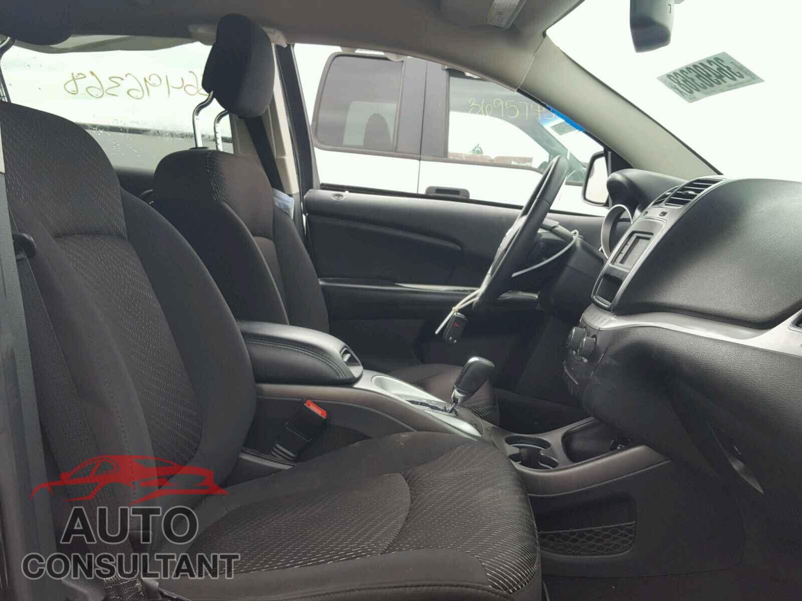 DODGE JOURNEY 2015 - 3C4PDCBG9FT531790