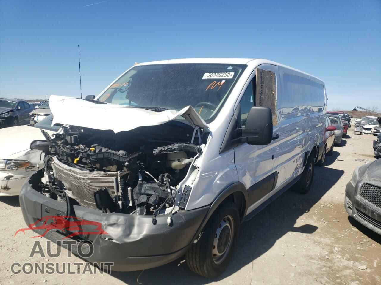 FORD TRANSIT 2018 - 1FTYR1ZM9JKA43178