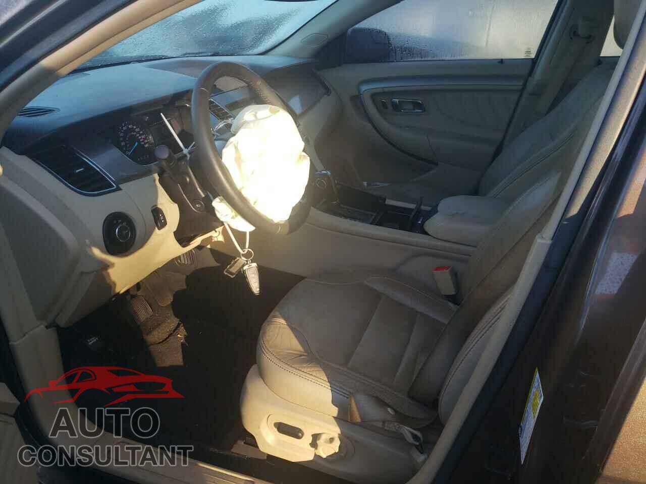 FORD TAURUS 2016 - 1FAHP2E82GG156847