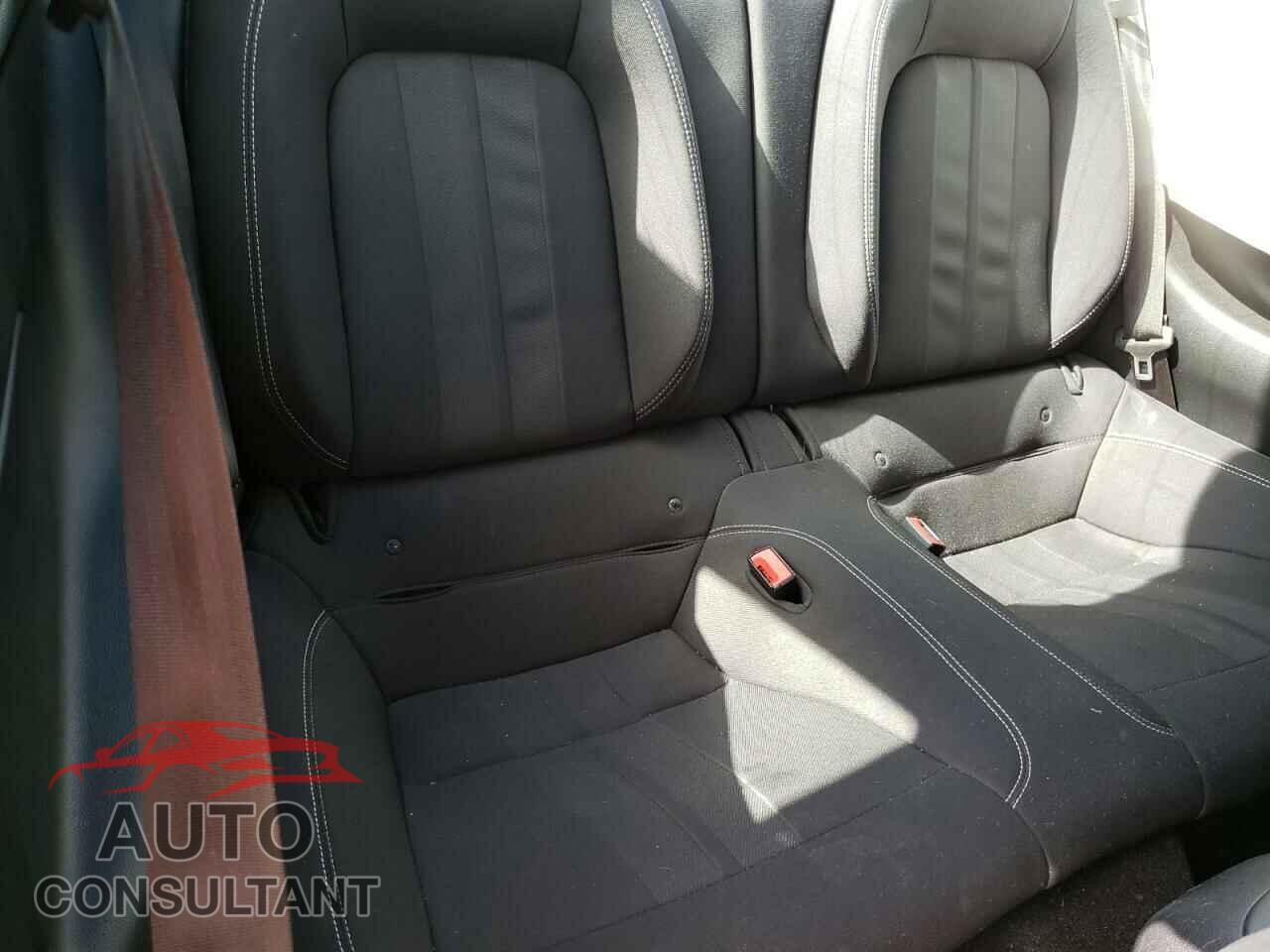 FORD MUSTANG 2019 - 1FA6P8TH9K5115066