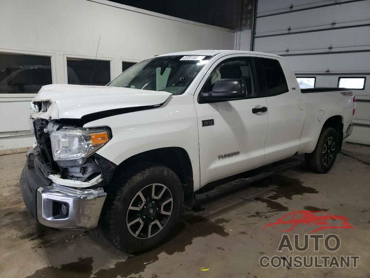 TOYOTA TUNDRA 2016 - 5TFUW5F14GX556214