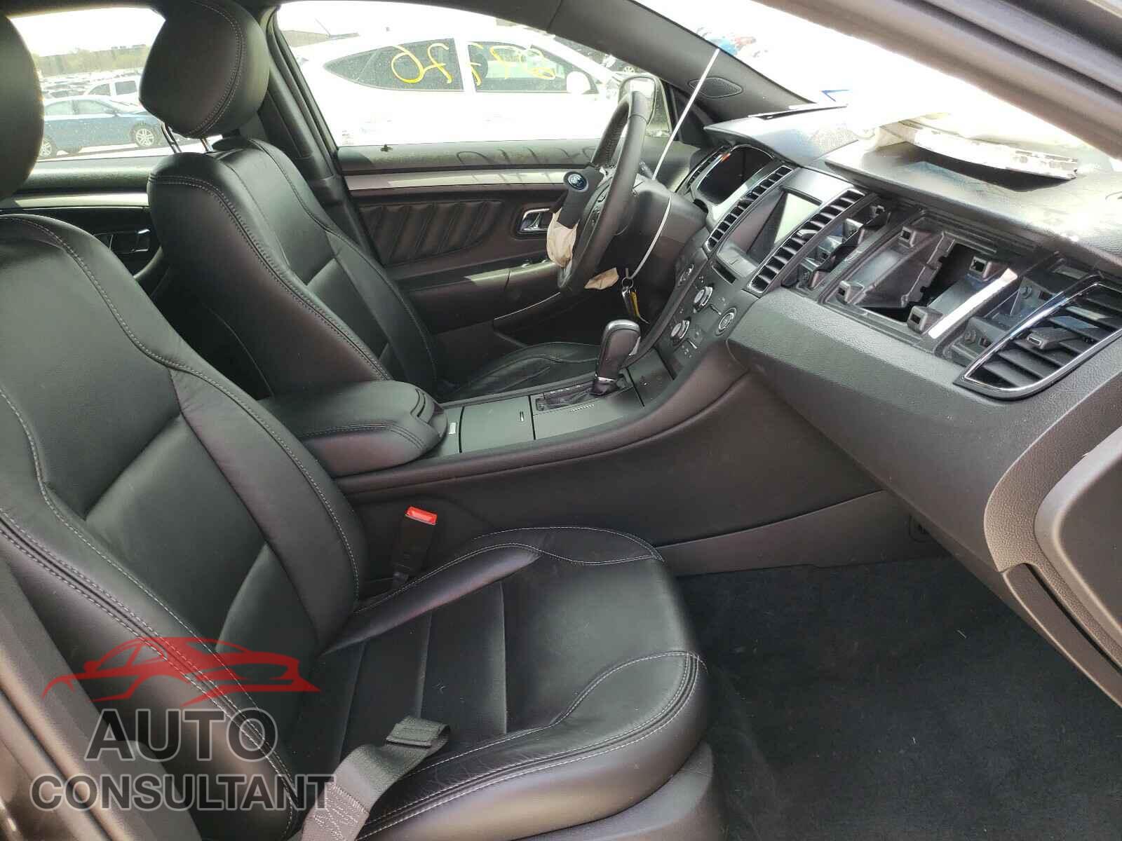 FORD TAURUS 2017 - 1FAHP2E8XHG129834