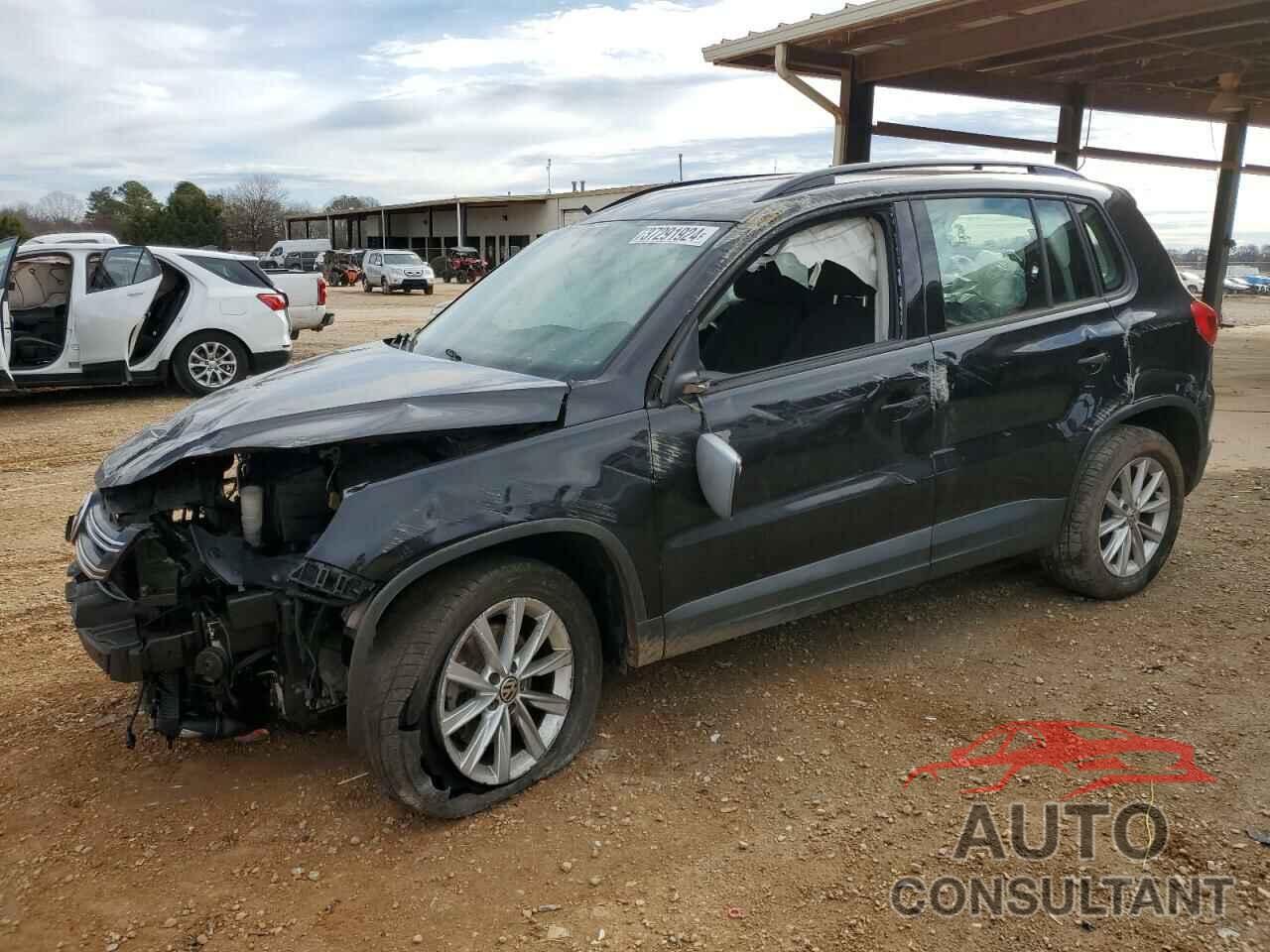 VOLKSWAGEN TIGUAN 2017 - WVGAV7AX2HK049772