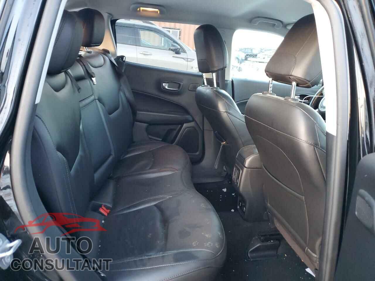 JEEP COMPASS 2019 - 3C4NJDCB2KT673059