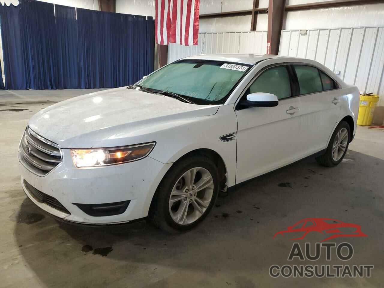 FORD TAURUS 2019 - 1FAHP2E81KG107292