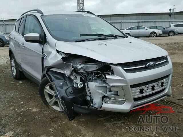 FORD ESCAPE 2015 - 1FMCU0GX4FUB27724