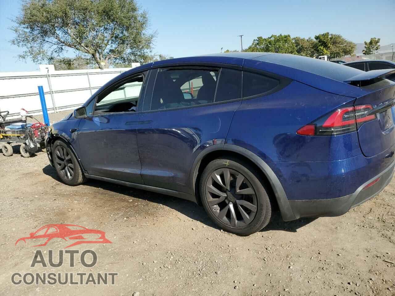 TESLA MODEL X 2022 - 7SAXCBE52NF327145